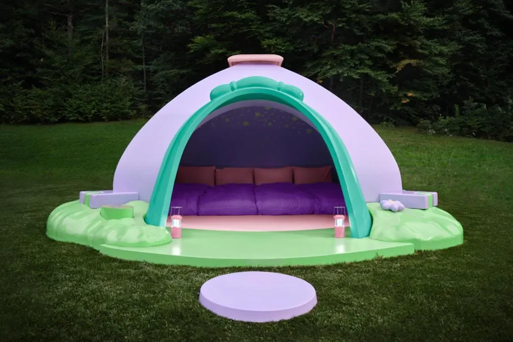 Sleepover At Polly Pockets Compact Bayonne France