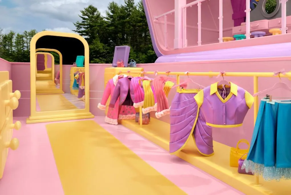 Sleepover At Polly Pockets Compact Bayonne