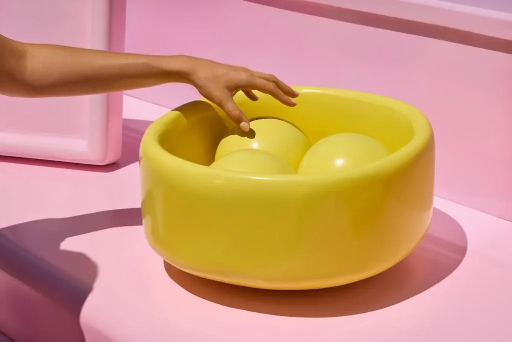 Sleepover At Polly Pockets Compact Bayonne Apartment